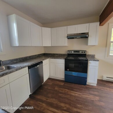 3527 Acorn Cir, East Stroudsburg, PA 18302 - photo 6