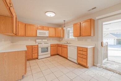 100 Rotunda Cir, Asheville, NC 28806 - photo 7