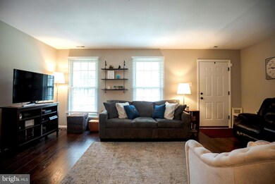 730 Garrison Ct unit 730, West Deptford, NJ 08051 - photo 4