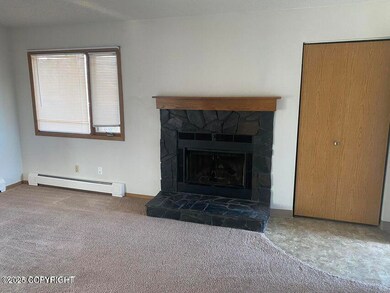 3710 Gardner St unit B, Anchorage, AK 99508 - photo 3