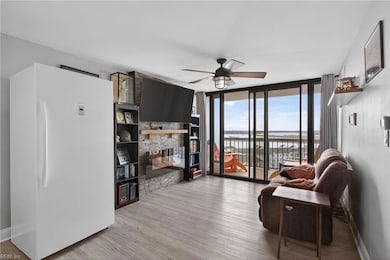 Cape Henry Towers unit 1109, Virginia Beach, VA 23451 - photo 4