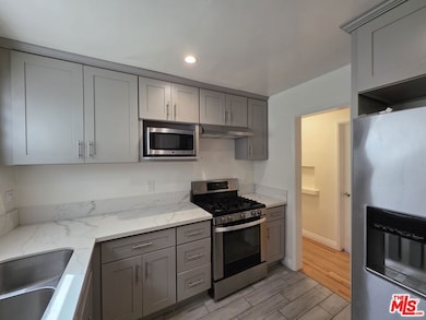 102 Gaviota Ave unit 104, Long Beach, CA 90802 - photo 2