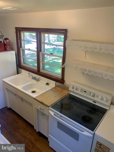 23205 Potter Dr, California, MD 20619 - photo 6