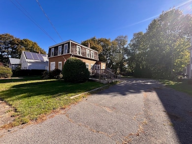 7 Myrtle St, Middleboro, MA 02346 - photo 2