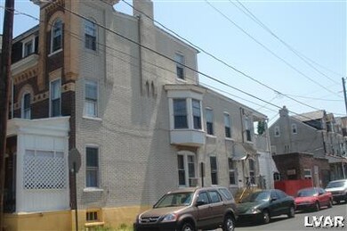 934 W Tilghman St, Allentown, PA 18102 - photo 2