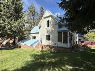 175 N Bonanza St, Sumpter, OR 97877 - photo 3