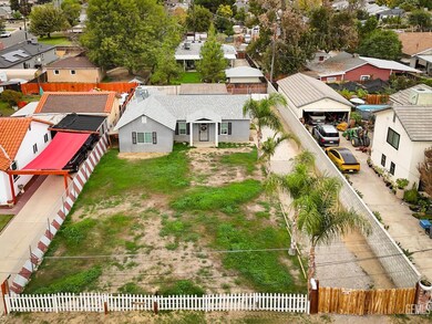 612 China Grade Loop, Bakersfield, CA 93308 - photo 2