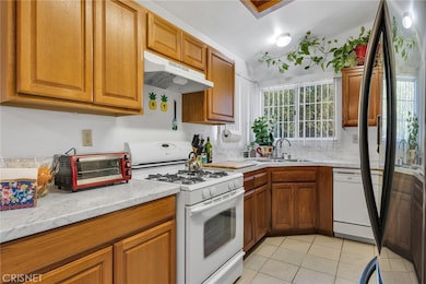 3468 Granite Ct, Rosamond, CA 93560 - photo 5