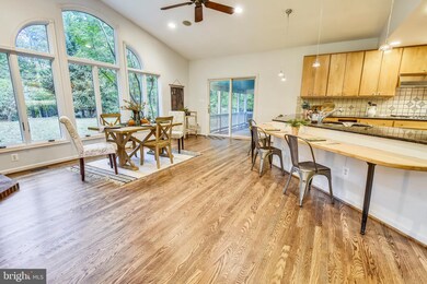 2216 William And Mary Dr, Alexandria, VA 22308 - photo 5