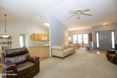126 Pinecone Ct-26