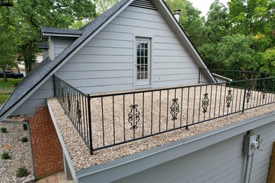 907 Glen Key St, Denison, TX 75020 - photo 4