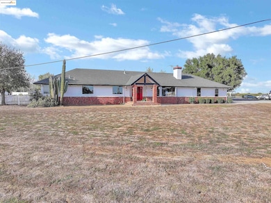 23701 Marsh Creek Rd, Brentwood, CA 94513 - photo 3