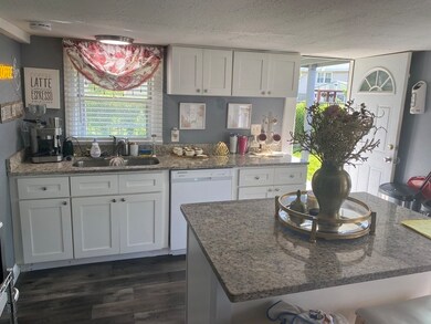 13 Plain St, Taunton, MA 02780 - photo 3