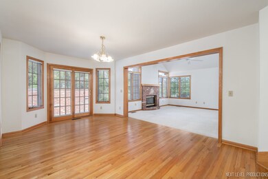 Dining/Kitchen