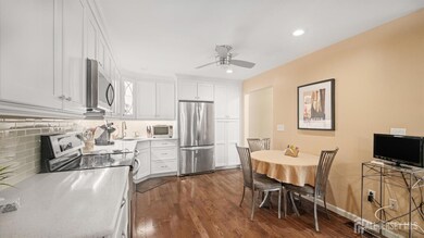 14A Yorkshire Dr unit B, Monroe Township, NJ 08831 - photo 6