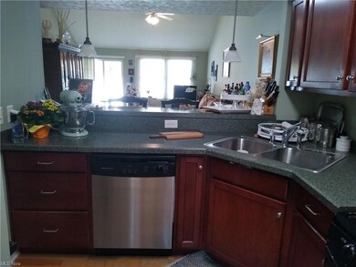 101 Win Dr unit 1, Willowick, OH 44095 - photo 6