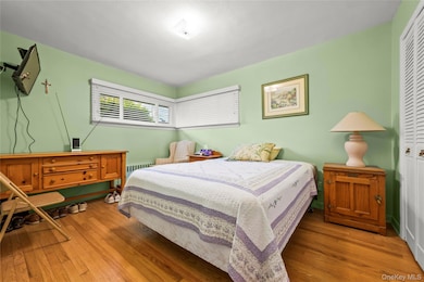 2860 Lenox Rd, Oceanside, NY 11572 - photo 5