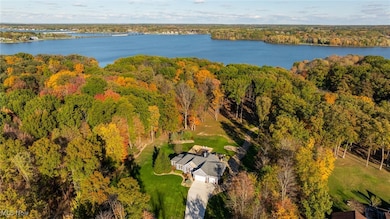 2235 S Mahoning Ave, Lake Milton, OH 44429 - photo 4