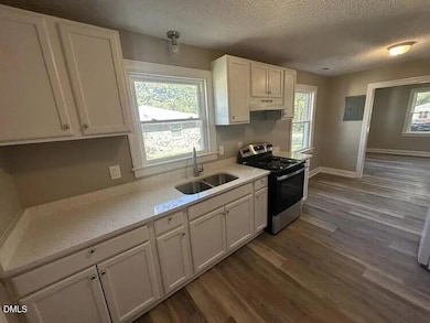 902 Meadow St S, Wilson, NC 27893 - photo 4