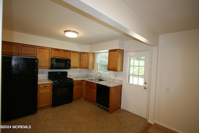 13B Sunset Rd unit 53, Whiting, NJ 08759 - photo 3