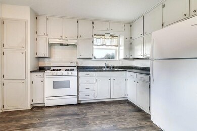 2762 W Highway 199, Springtown, TX 76082 - photo 7