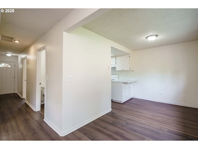 401 Linn Ave, Oregon City, OR 97045 - photo 6