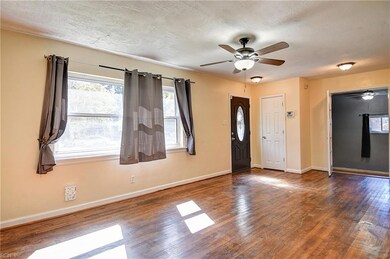 618 Beach View St, Norfolk, VA 23503 - photo 5