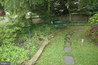 623 Wallerson Rd, Catonsville, MD 21228 - photo 2