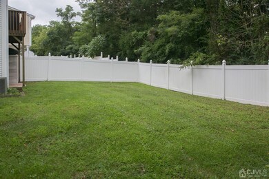 04.Backyard,jpg