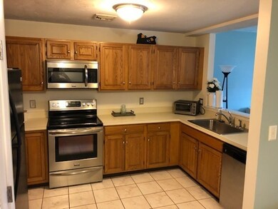 15 Hobart Ln unit 15, Rockland, MA 02370 - photo 5