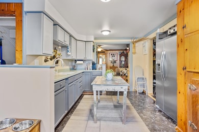 202 Proctor Ave, Elkland, PA 16920 - photo 3