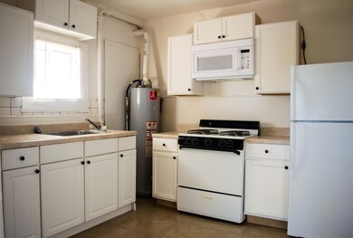 3230 Sacramento Ave, El Paso, TX 79930 - photo 6