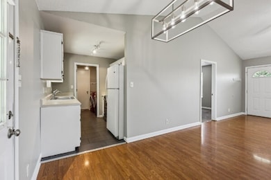 157 Oak Tree Dr, Oak Grove, KY 42262 - photo 5