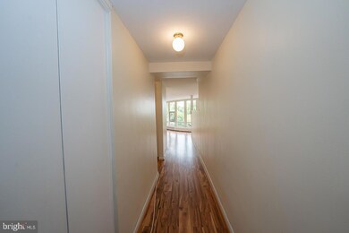 Sutton Terrace Condominium unit 417, Bala Cynwyd, PA 19004 - photo 3