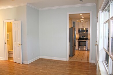 Living to Kitchen