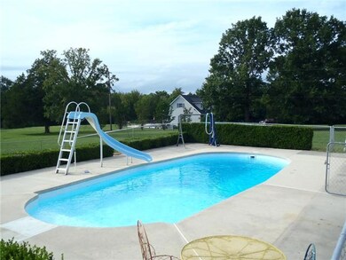 346 Sulphur Springs Rd, Shelbyville, TN 37160 - photo 4