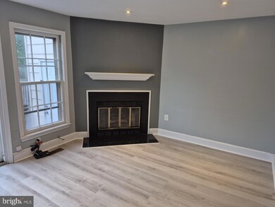 7860 Parthian Ct, Springfield, VA 22153 - photo 4