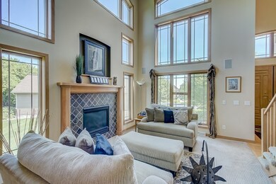 2747 Hollyhock St, Fitchburg, WI 53711 - photo 4