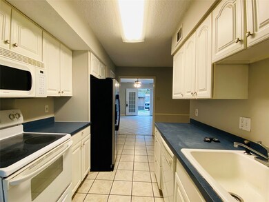 14224 Misty Meadow Ln, Houston, TX 77079 - photo 6