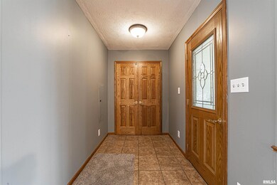 2 Tulip Dr, Lincoln, IL 62656 - photo 7