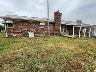 729 Lebanon St, Wingo, KY 42088 - photo 4