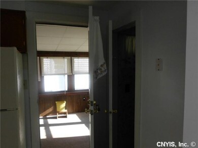 Other Enclosed Porch