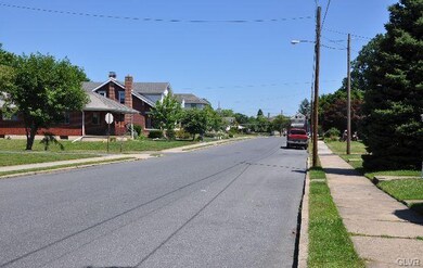 835 5th St, Whitehall, PA 18052 - photo 2