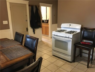 28 Blodgett Ave, Pawtucket, RI 02860 - photo 3