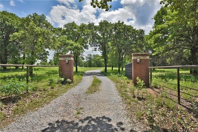 Driveway Entrance