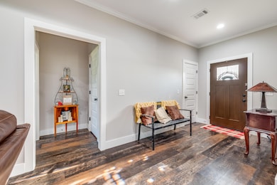 1014_HamptonAve-07