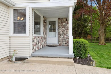 05-5205-E-Brookfield-Dr-East-Lansing-MI-