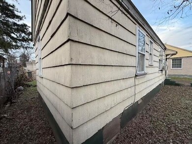 View of home's exterior
