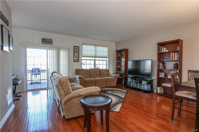 7135 Pioneer Dr, Macungie, PA 18062 - photo 5