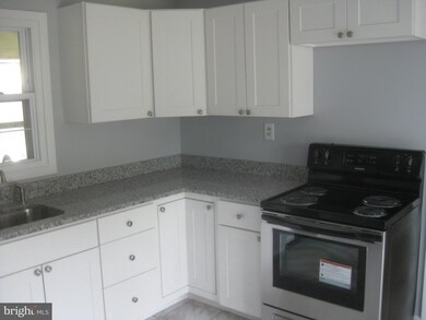 2427 Kinderbrook Ln, Bowie, MD 20715 - photo 4